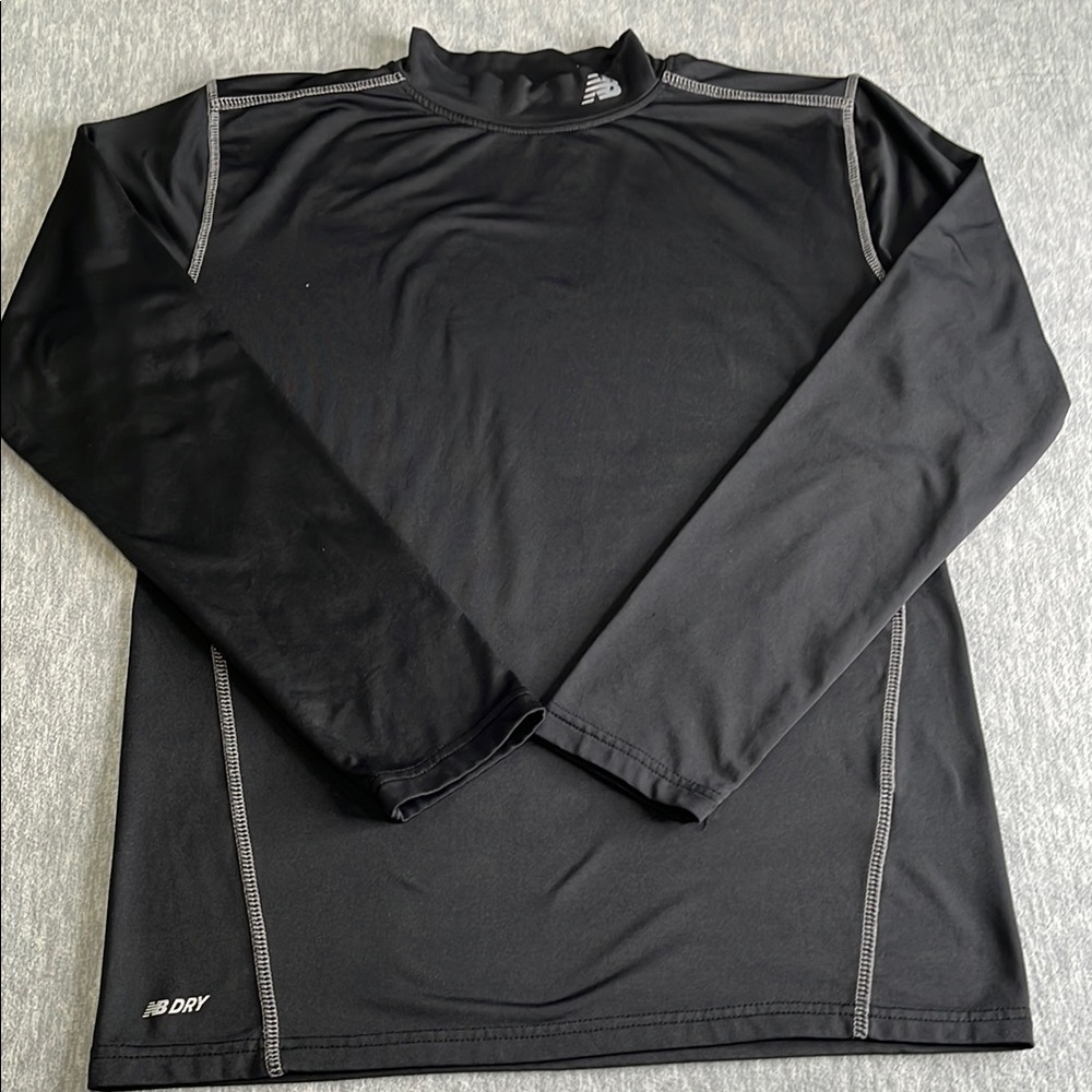 New Balance Black Long Sleeve Athletic Shirt L 14/16